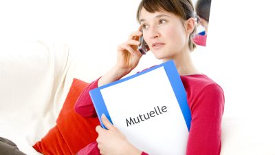 femme-papier-mutuelle