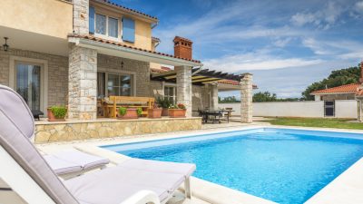 piscine-maison-principale