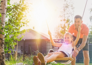 balancoire-pere-enfant