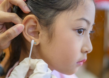 oreilles-enfants-boucles-offrir-faut