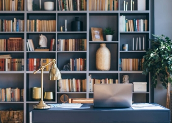Quel budget prévoir pour une bibliothèque sur mesure ?