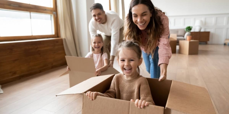 Paris : comment déménager avec des enfants ?