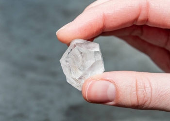 Pierre de lune : est-elle faite pour tout le monde ?