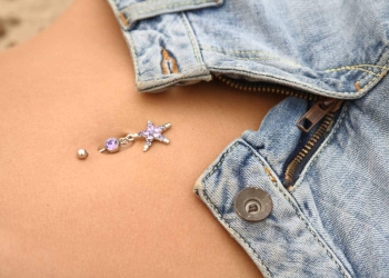 Piercing au nombril : tout sur la cicatrisation et les bijoux