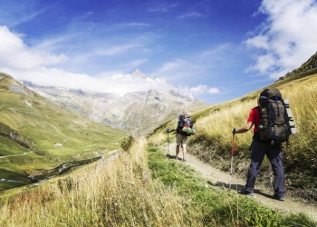 Comment s&rsquo;équiper pour du trekking en montagne ?