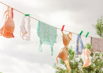 sechage lingerie suspendue