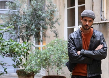 homme-bonnet-gris