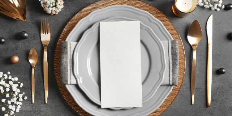 assiette vaisselle porcelaine