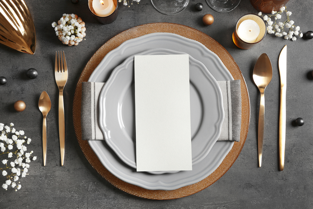 assiette vaisselle porcelaine