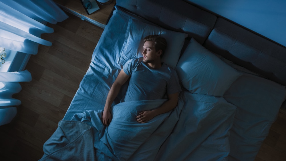 homme en train de dormir