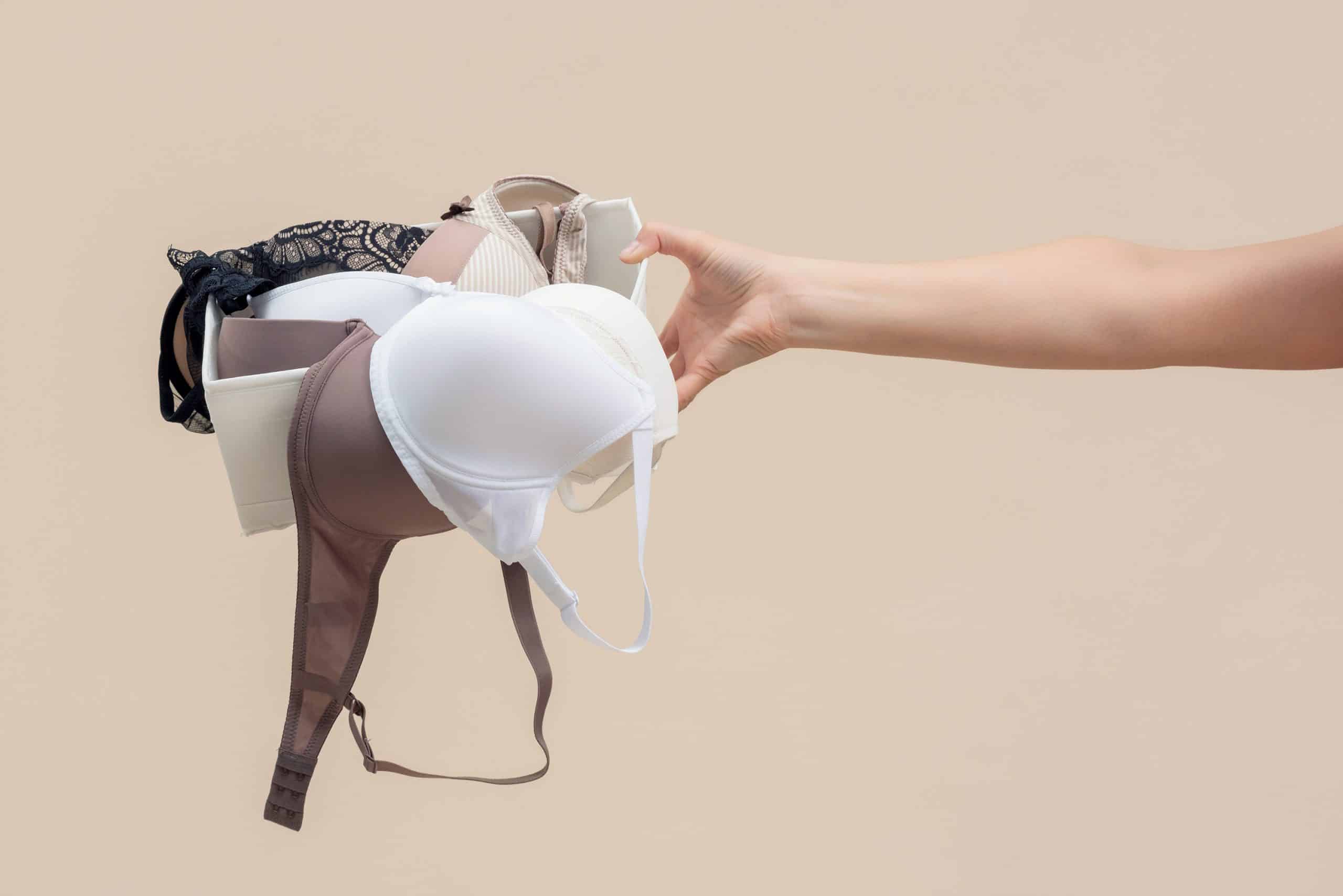 plusieurs soutien gorge