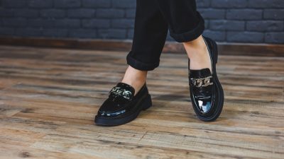 femme mocassin noir
